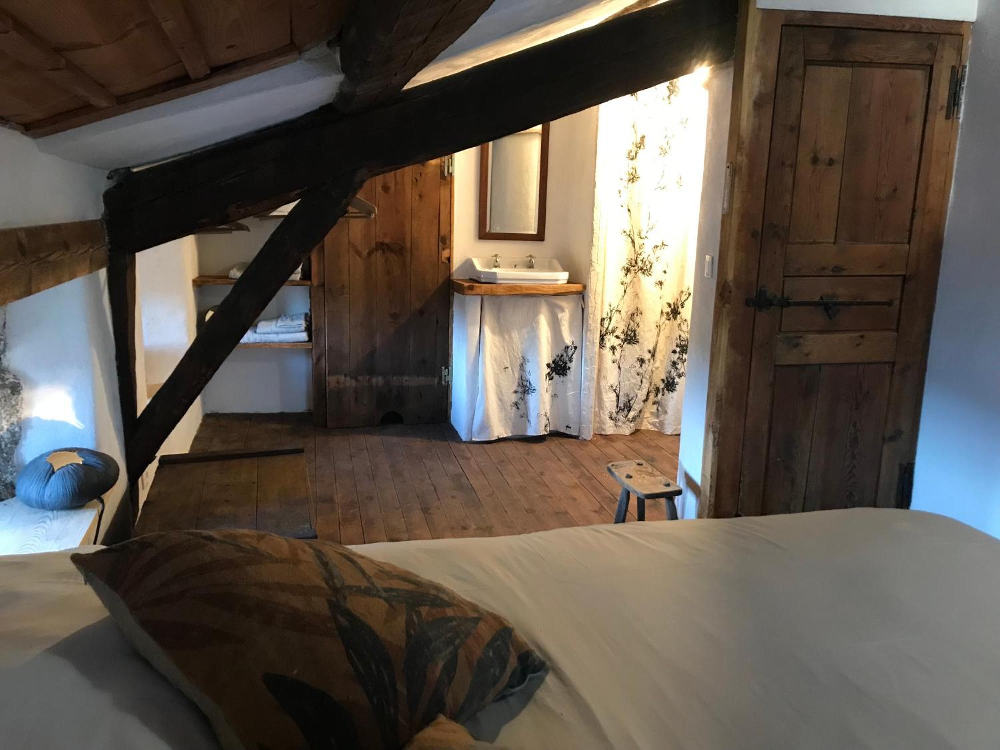 Chambres Et Tables D'Hotes - Les Ateliers De Pontajou - Pelerin Navette Gratuite A Saugues Venteuges Exterior photo